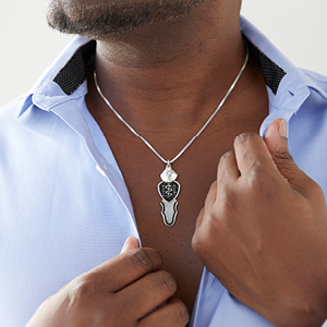 Amauti Necklace Black Line